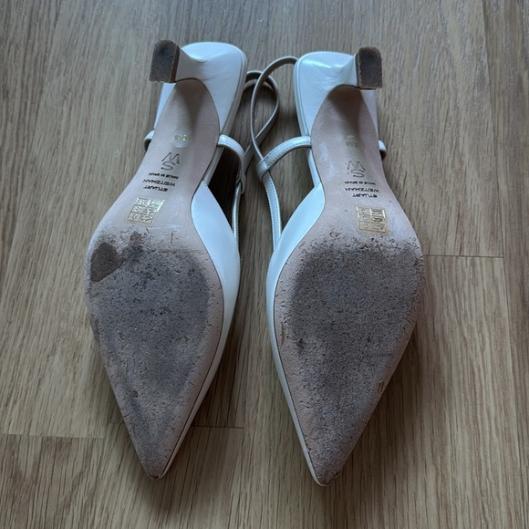 Stuart Weitzman Vinnie Leather Kitten Slingback - Picture 5 of 8
